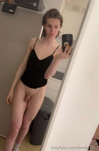 No peaking at my widdle bulge or you will have to taste it part 3