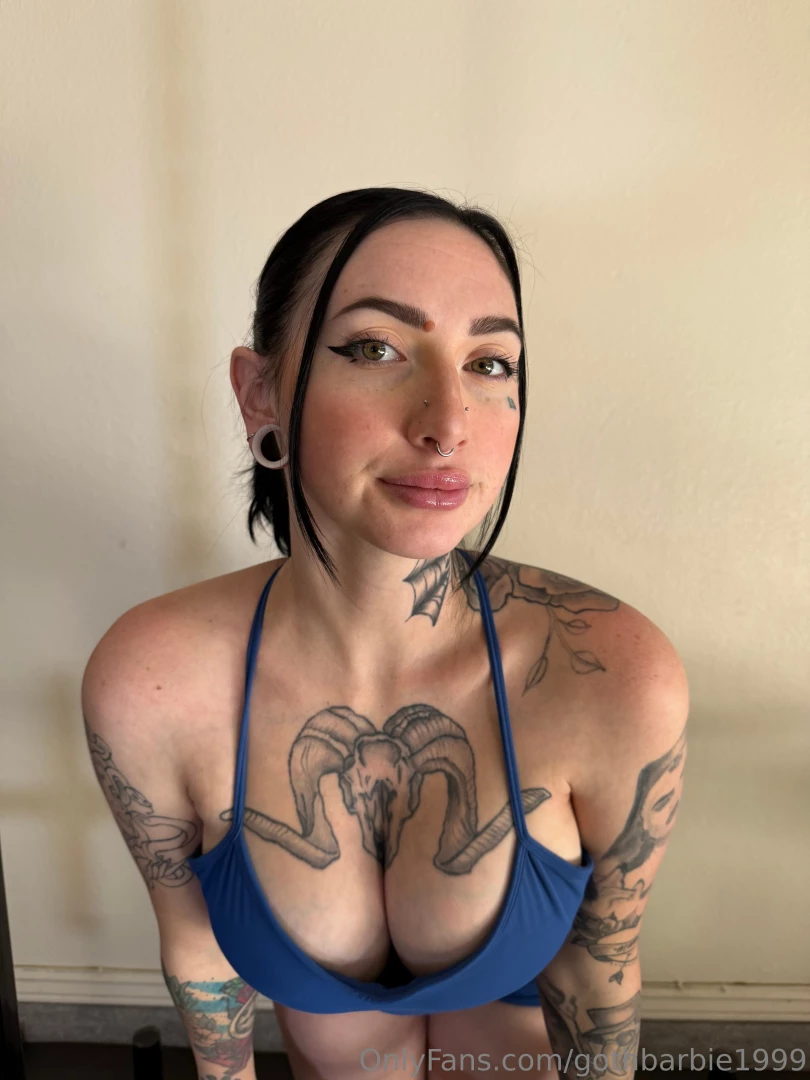 Just posted a small video on kadieann666 of me taking off my clothes 