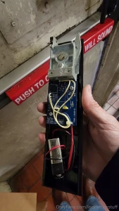 locksmithstuff - The battery was 10 years old who knows the last time it worked new part 5 