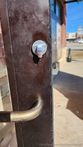 Found this on a 24 convenience store work order said lock just spins i part 3