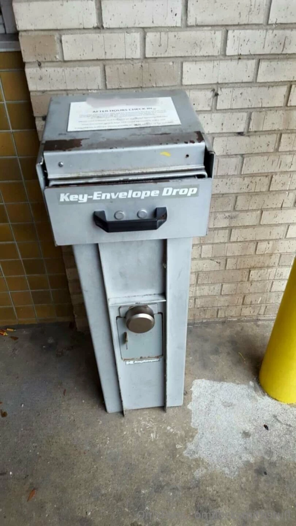 Night drop box a puck lock w medeco cylinder key only inserted half part 2 