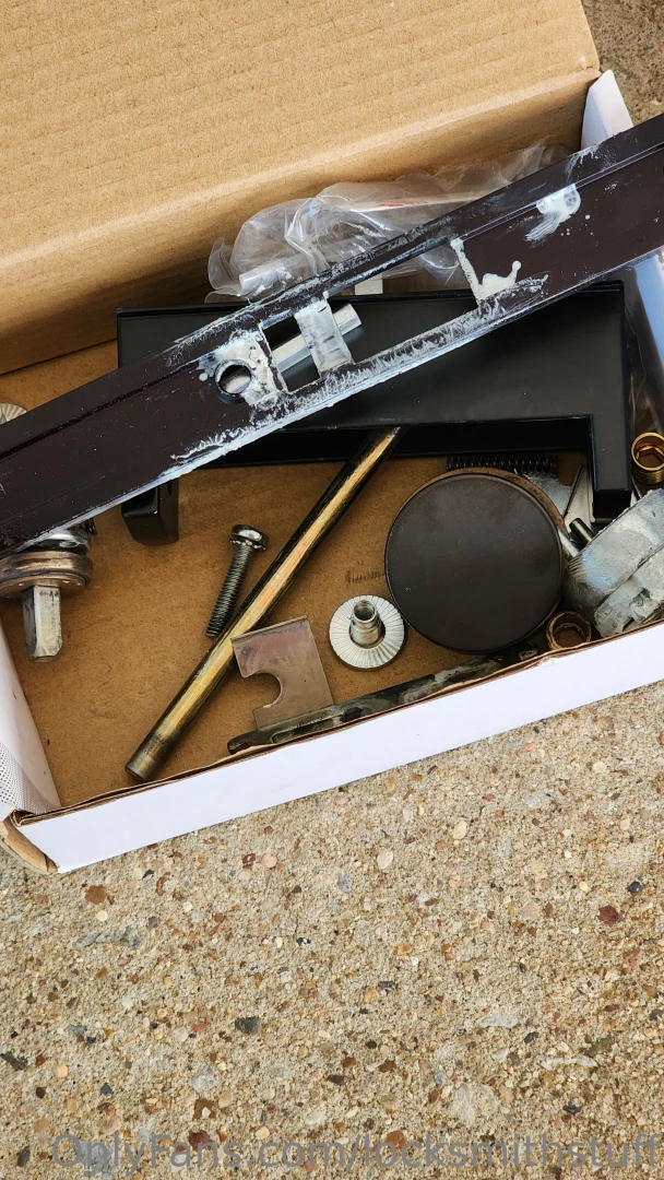 A handyman contractor tried to replace the push paddle he spent all part 6 