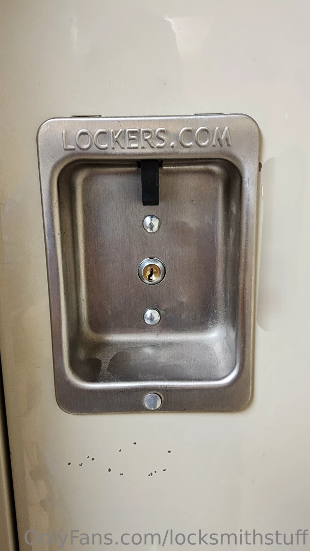 I replaced all of these locker locks last year an employee quit and part 1 