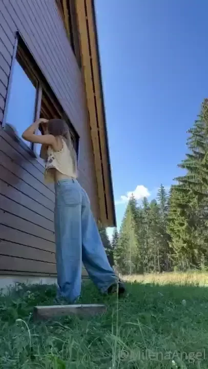 When i feel insecure on a spot i filmed near the lodge i lived on a 