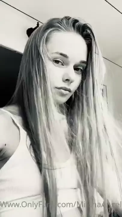 Catches wind in my hair before the storm 