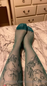 Where are my feet worshippers at