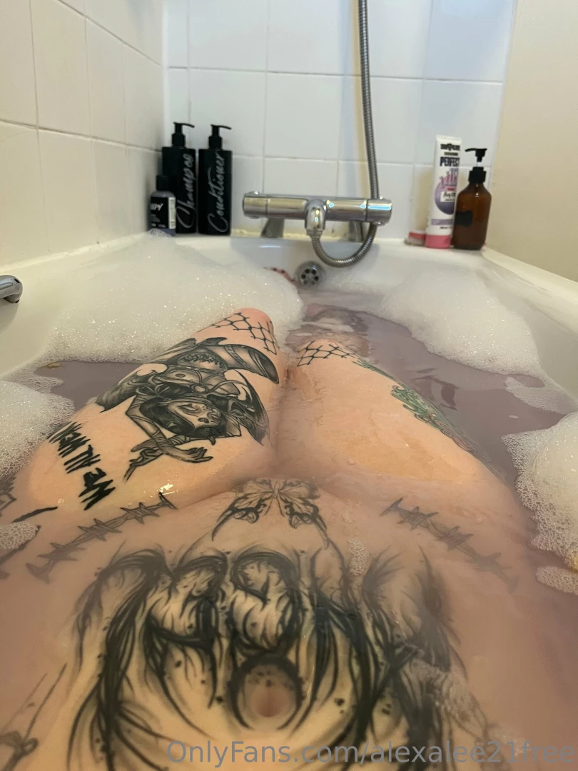 The best people gift me lush 