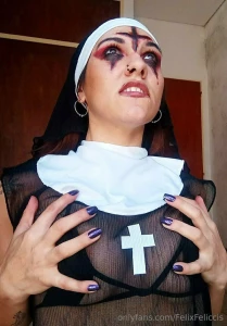Do you want to see the sluttiest nun in the convent make me sin