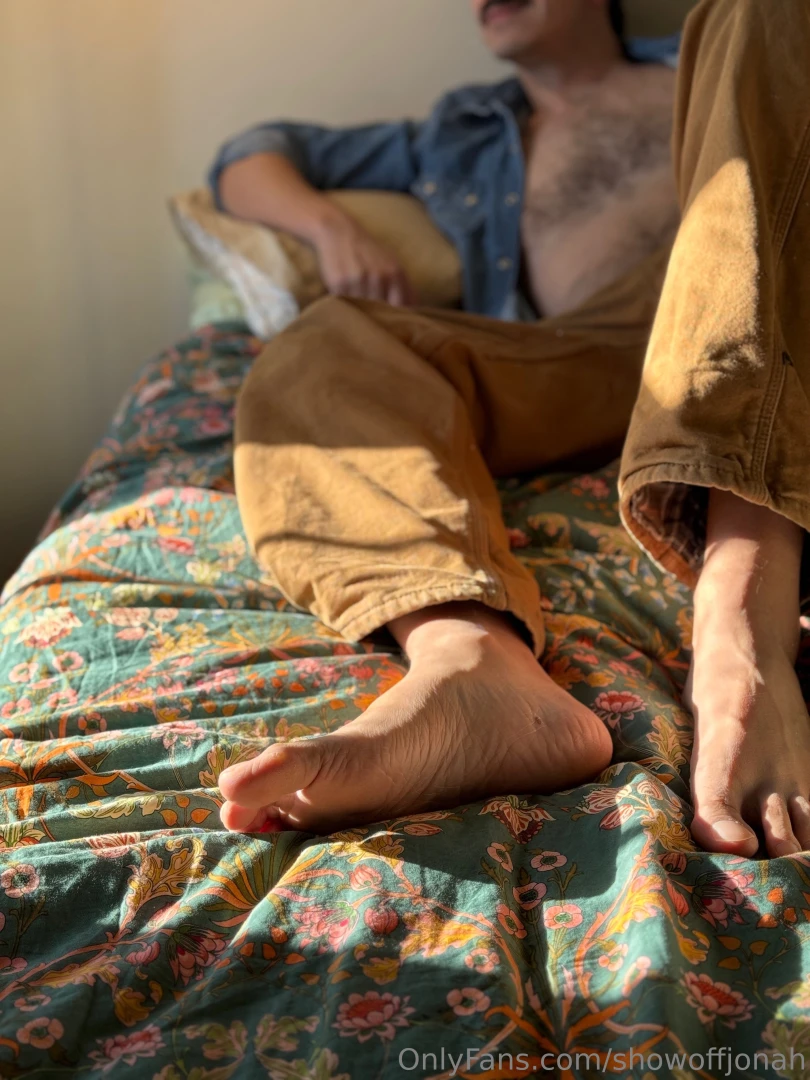 Friday foot pin-ups it s a beautiful day the light is warm and the bed part 1 