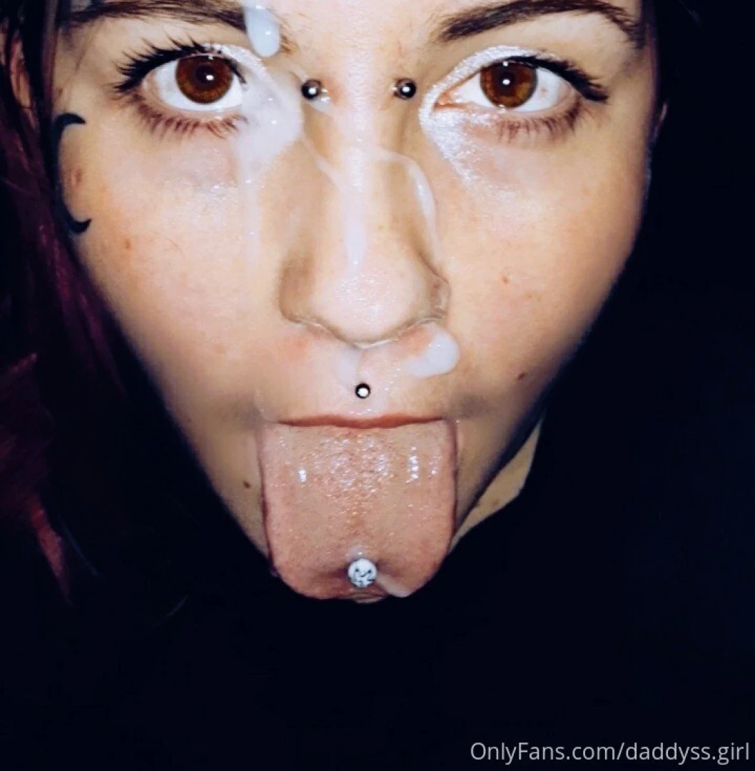 Sucking hard and gagging on daddys dick before he cums alllllover my 