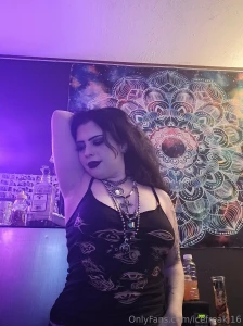 Who needs pants when you ve got an a this hot