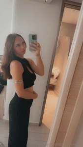 Going live this sunday around 6pm ct excited to hangout and catch up