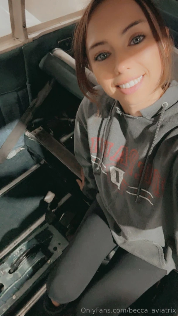 Busy diving into an owner-assisted annual inspection learning every part 2 