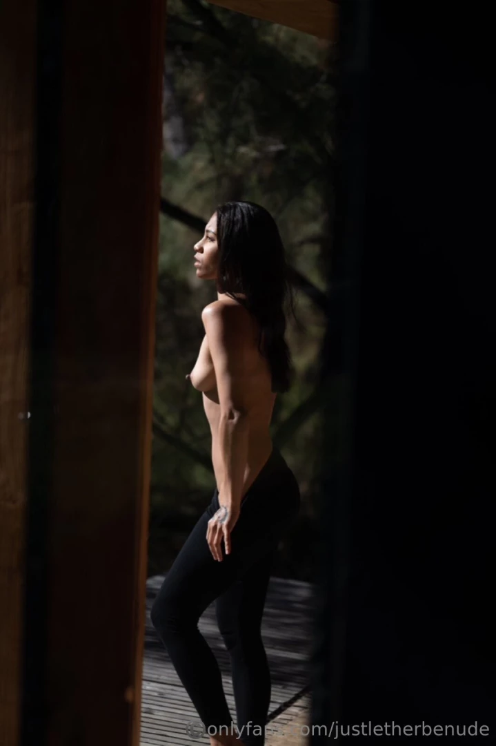 I hope you re liking these artistic sensual images i ve been posting 