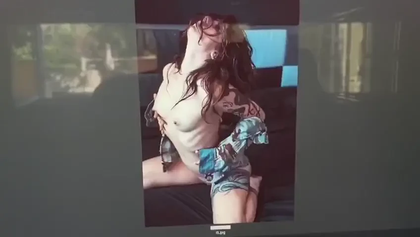 Who wants to enjoy this brand new set i m gonna drop it if we teach at 