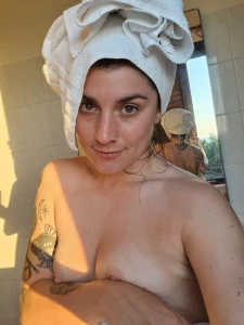 Hey love birds i m currently on holidays in calabria and the lil