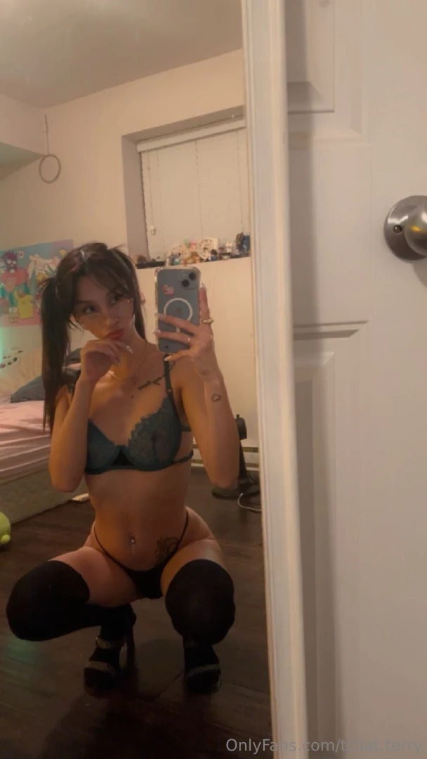 I mirror pics part 1 