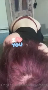 Tip ur most fav post of mine and ill send u a surprise in ur inbox