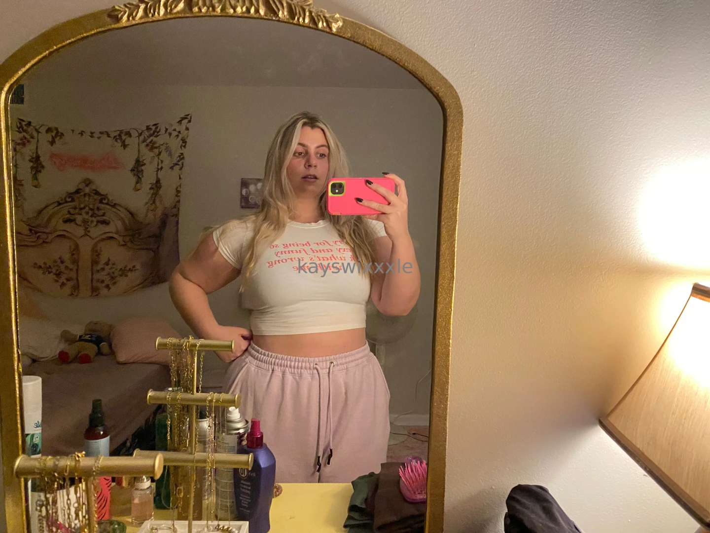 Still not feeling good but still a hottie 