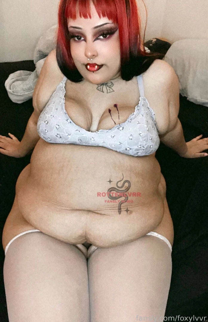 Don t i make a pretty vampire 