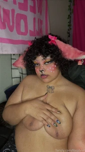 A mix of sfw and nsfw pictures part 7