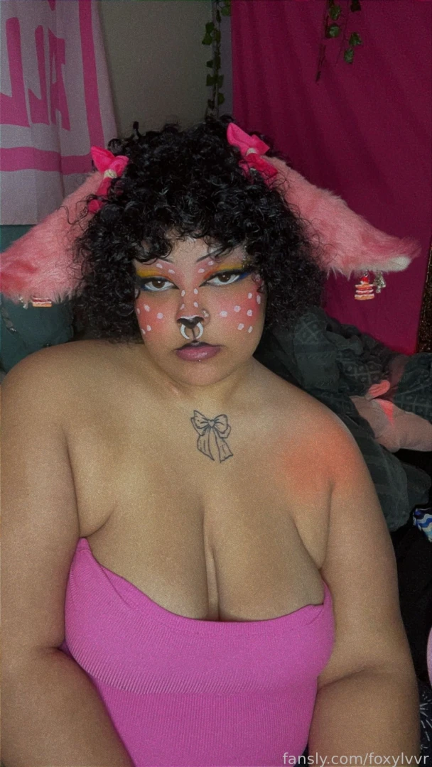 A mix of sfw and nsfw pictures part 11 