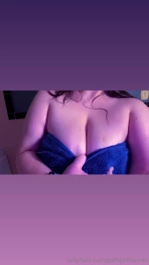 Would you fuck me in the shower dm your answer