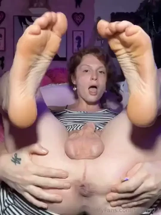 My hole needs you stretching it imagine feeling this on your raw 