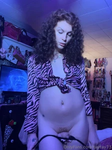 Wanna hang out tonight part 20