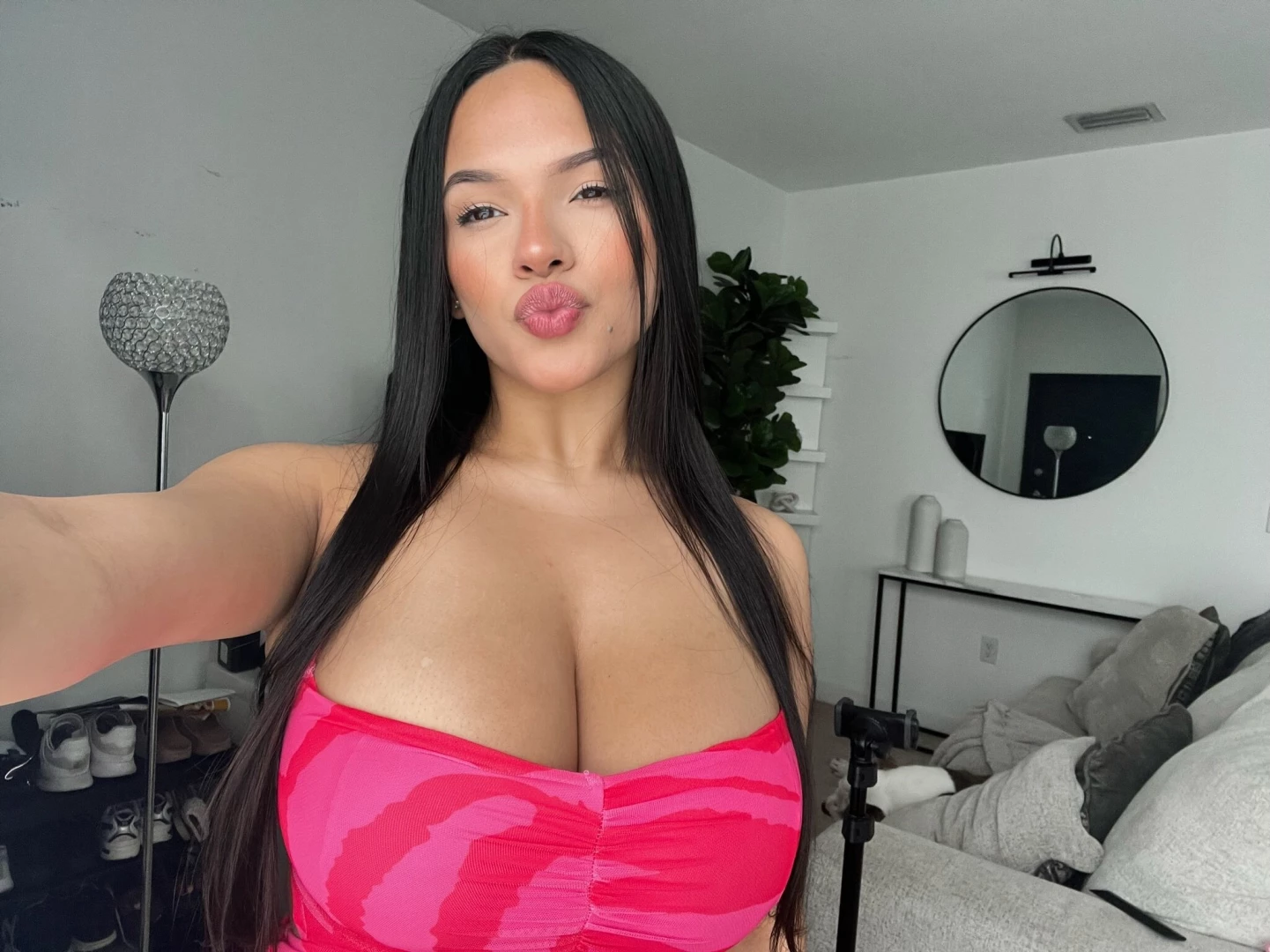 Which one do you prefer 1 or 2 part 4 