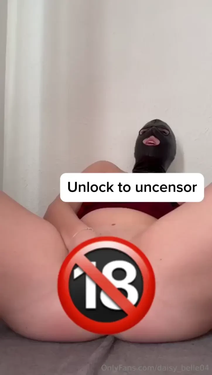 Watch how creamy my pussy gets before making a huge squirt puddle i 