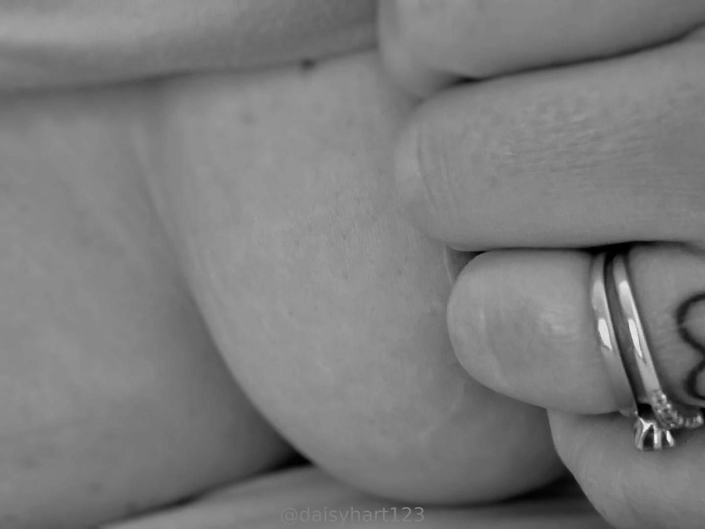 A little morning under boob https onlyfans com ddaisyhartvip 