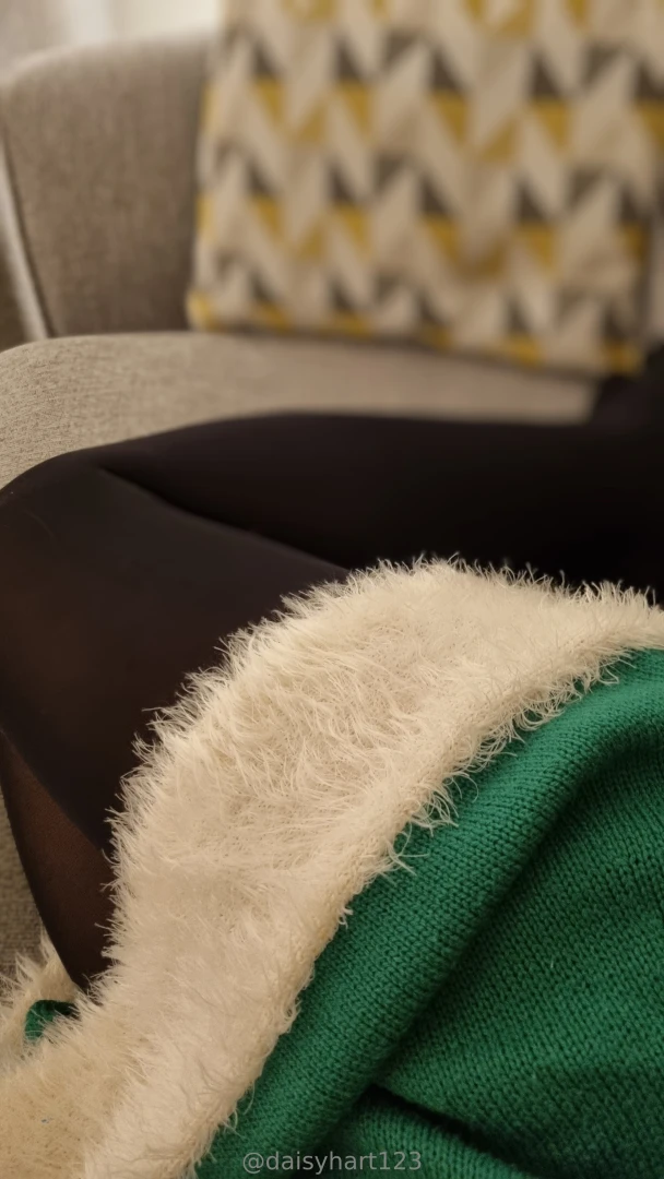 Post dinner chill i m stuffed https onlyfans com ddaisyhartvip 