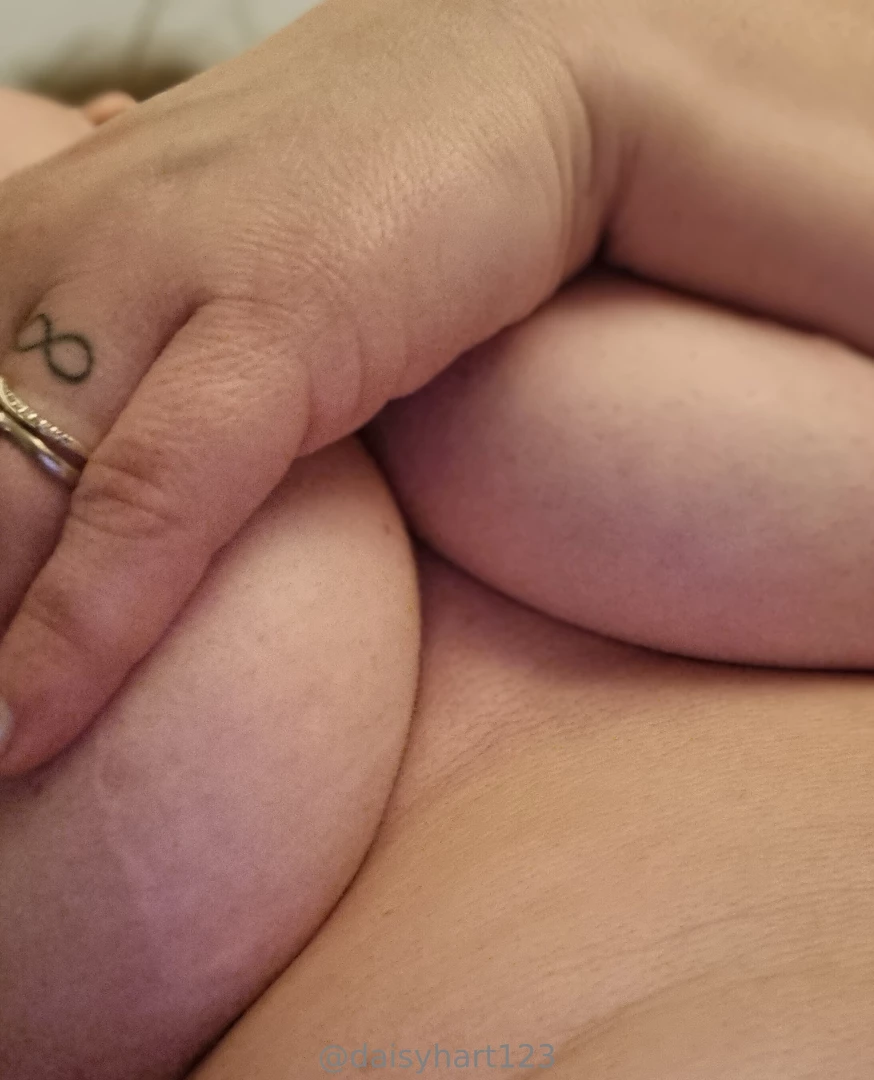 Happy tuesday click the link for a better look https onlyfans com 