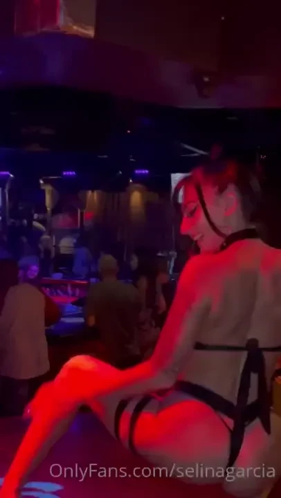 Let s facetime tonighttt dm to set up our call babe 