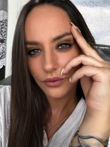 Jakou barvu maj tvoje o i proto e moje maj barvu l sky