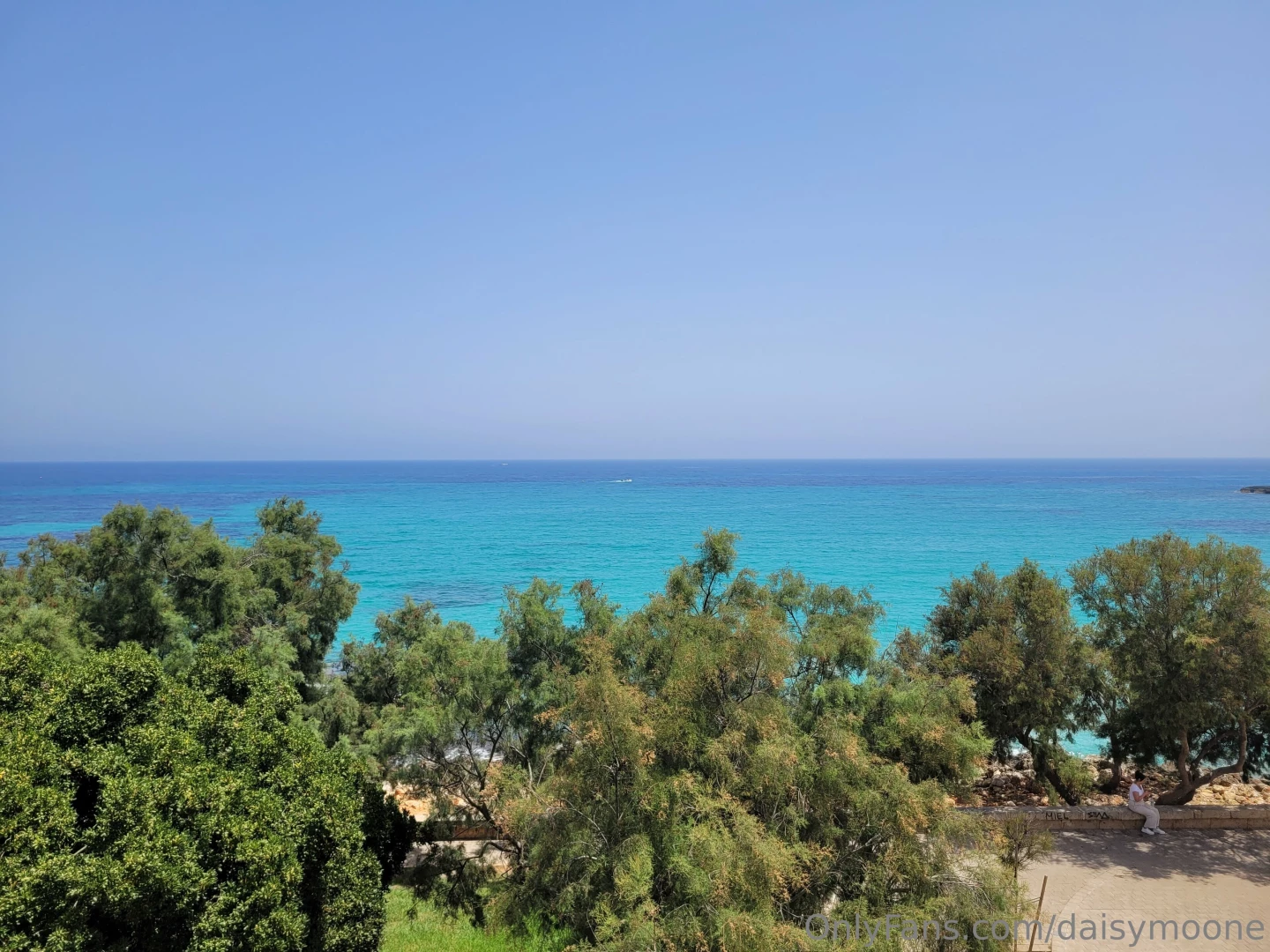 Day 1 of holidays and that means new content soon 