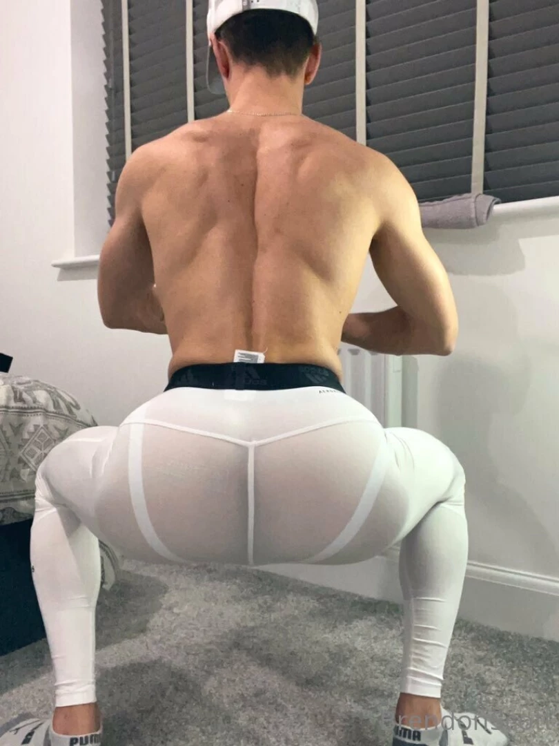 Time to work my ass at gym 