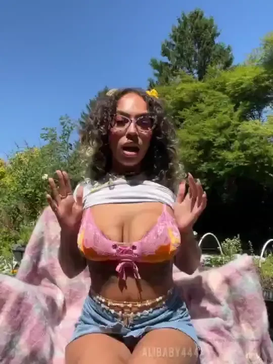1 clip nothing better than a good ol titty drop in the sun hehe my 