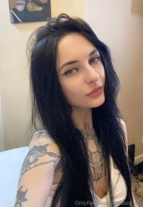 I recently realized that my mood depends entirely on what playlist of