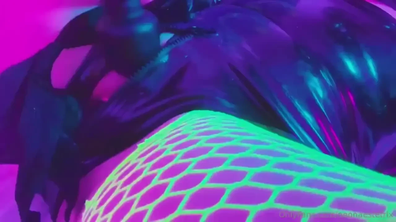 I love playing with vibrators use me harder part 2 