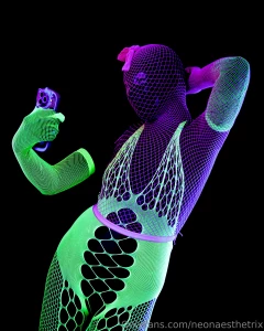 Neonaesthetrix part 20