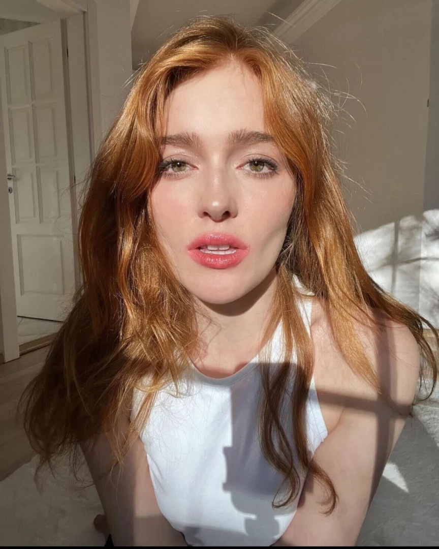 Who s gonna save the world tonight nbsp who s gonna bring you back to 