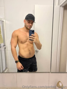 Smelly after the gym come take a whiff part 1