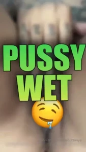 Spreading this apart making it clap up close showing you how i get