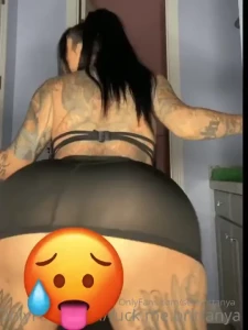 Upskirt ass spreading placing my camera on the ground between my legs