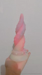 Ya quiero estrenar mi nuevo juguetito ma ana twt les puse una foto en