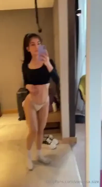 What s the first thing that goes through your mind when you see me 