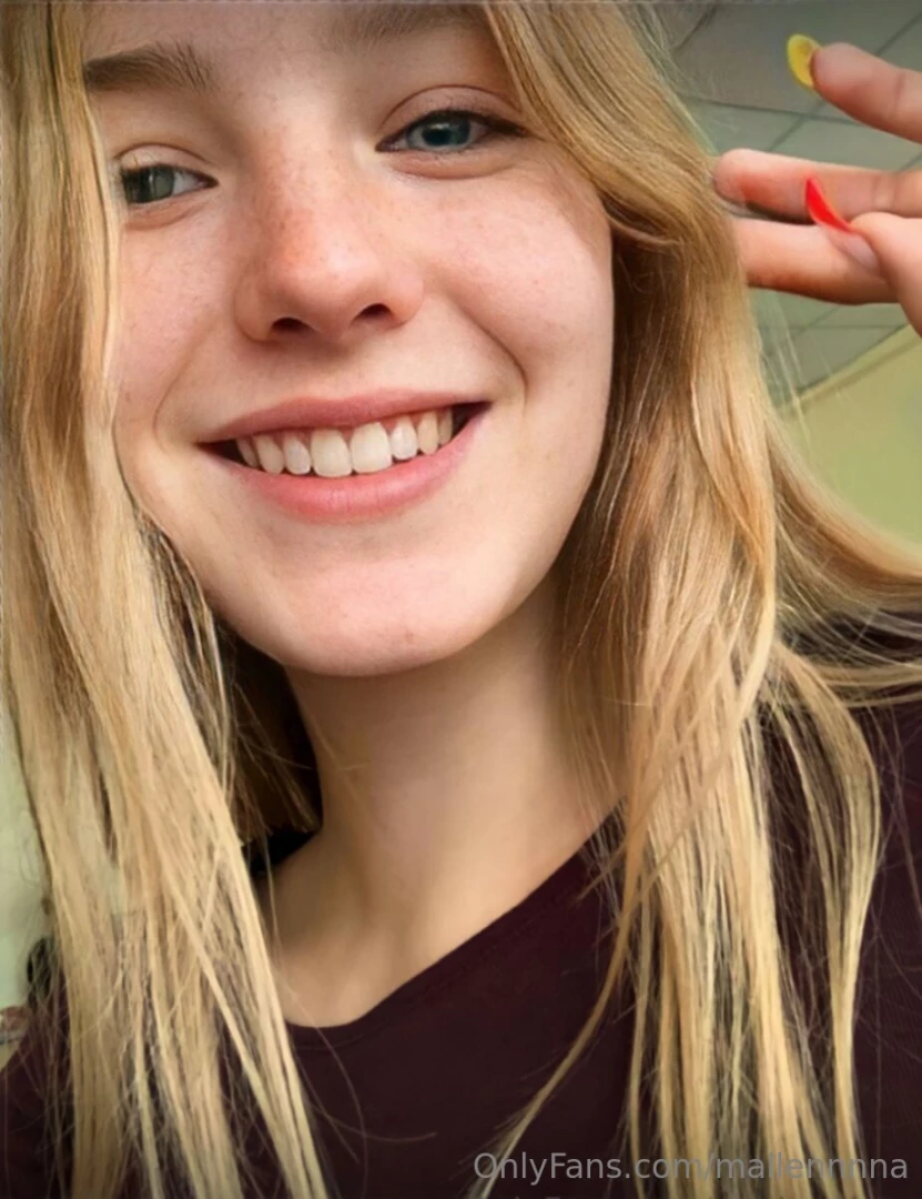 You should be here right now goldendivaa hot cutie goldendivaa is all part 8 