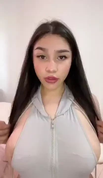 Dm for the full vid where i take my tits out 3 
